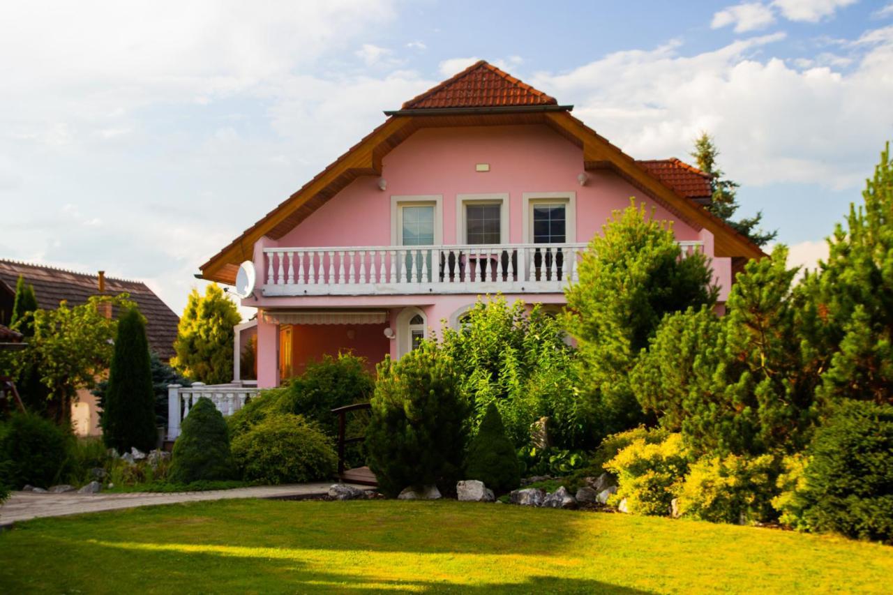 Wow Liptov Holiday House Liptovsky Mikulas Exterior photo